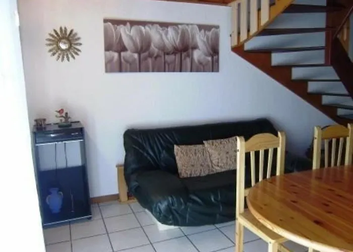 T3 Chaleureux, 7 Pers, Cheminee, Animaux Admis, Wifi, Proche Commerces - Fr-1-402-87