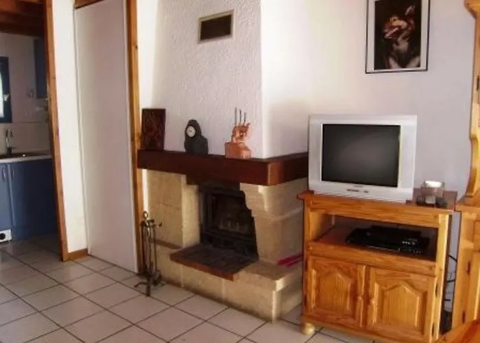 T3 Chaleureux, 7 Pers, Cheminee, Animaux Admis, Wifi, Proche Commerces - Fr-1-402-87 아파트 *